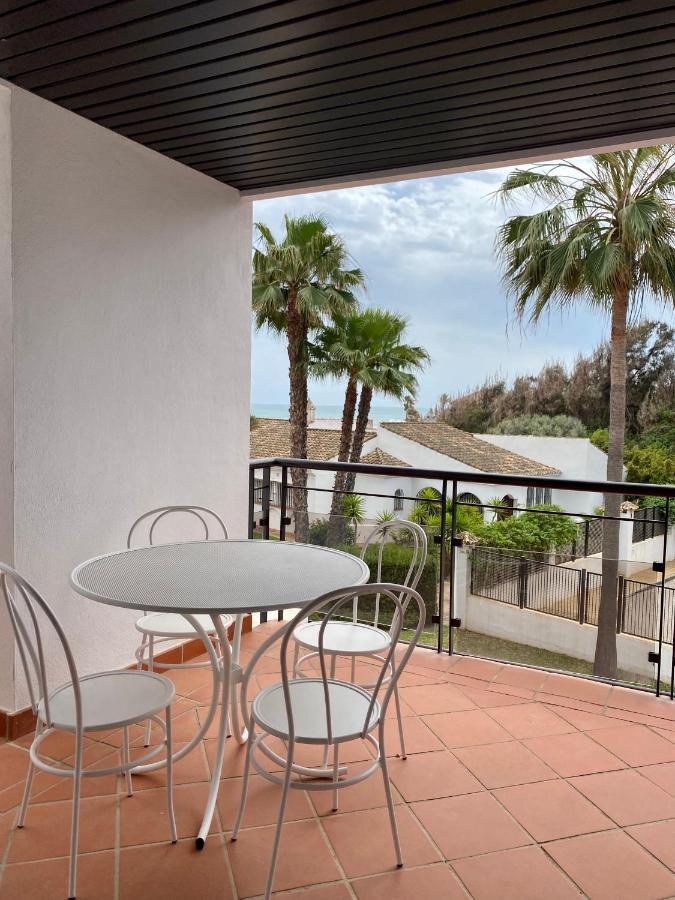 Sunshine Beach Front Complex, Wifi, Modern Casares Exteriér fotografie
